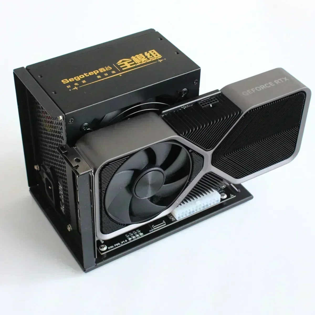 F9G 64Gbps OcuLink to PCIE 4.0 - Oculink Egpu Mini Pc のレビューと価格